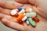Cinco maneras de identificar un medicamento falsificado