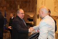 Tirado (PP) ofrece a PSOE y Podemos aprobar todas las enmiendas a favor de Talavera que presenten los tres grupos