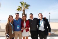 Moreno pide "rebeldía" a los gaditanos y dice que con el PP-A en la Junta, "a Cádiz no habría quien la parara"