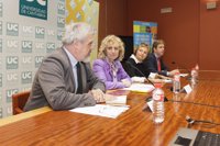 Tezanos aboga por que derechos de la infancia sean pilar fundamental de las sociedades