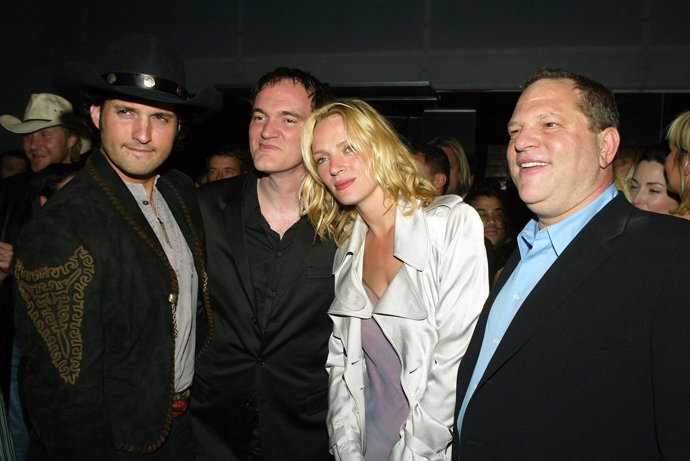 Uma Thurman y Harvey Weinstein en el estreno de Kill Bill 2 junto a Tarantino