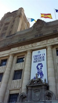 El Cabildo de Tenerife atiende al año a más de 4.000 víctimas de violencia de género