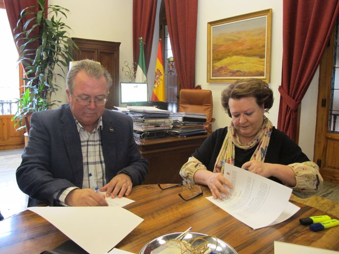 Diputación de Jaén cede un local a la Asociación Provincial de Cronistas