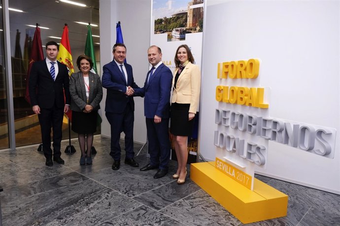 Sevilla alcanza acuerdos con ciudades del mundo en el Foro Global