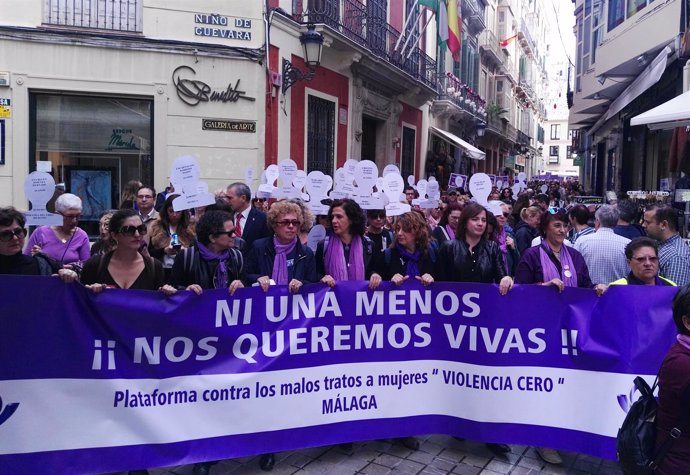 Manifestación contra los malos tratos Málaga 2017