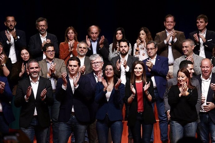 El presidente de Ciudadanos Albert Rivera y la líder en Cataluña Inés Arrimadas