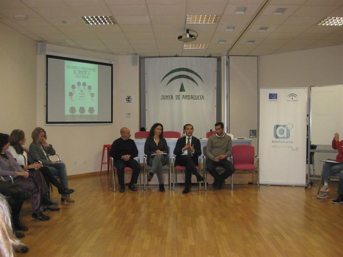 Visita al CADE de la capital. 