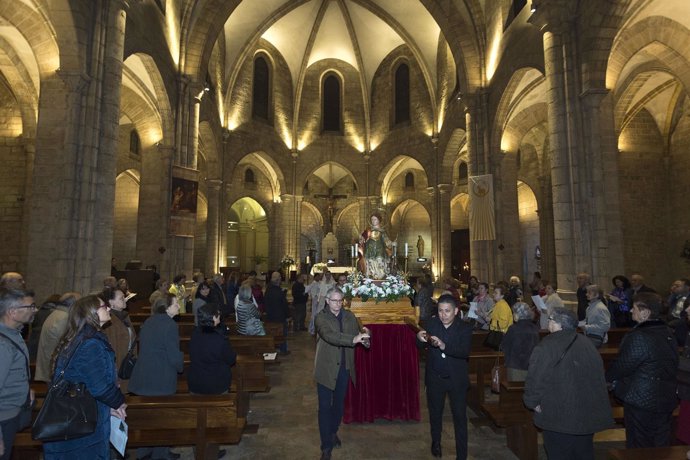 Participantes en la eucaristía