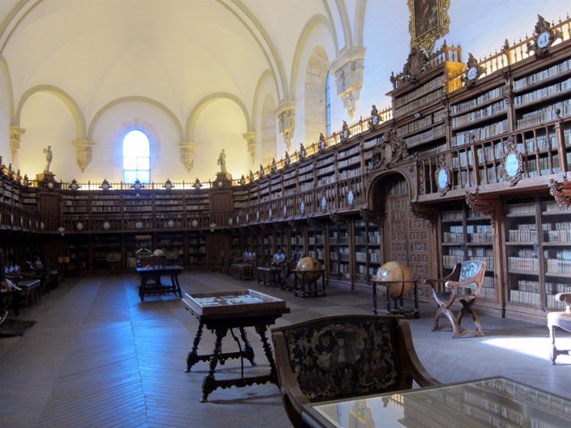 La Biblioteca De La Universidad De Salamanca Uno De Los Más Bellos Templos Del Pensamiento 5034