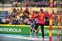 Las 'Guerreras' arrollan a Ucrania antes de poner rumbo al Mundial