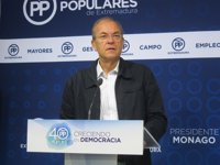 Monago acusa a Vara de haber "borrado" de las cuentas el hospital de Cáceres y Don Benito-Villanueva