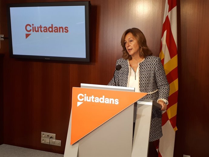 Carina Mejías, Cs
