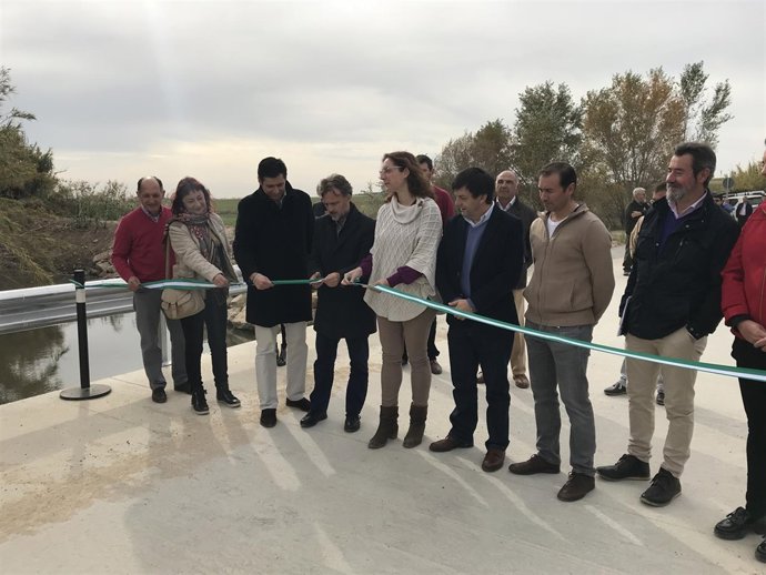 Inauguración de un paso elevando en la Cañada del Carrascal