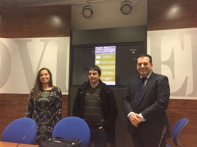 Itziar Buruchaga, Fernando del Páramo y Carlos Suárez