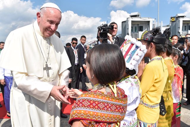 Visita del Papa a Birmania