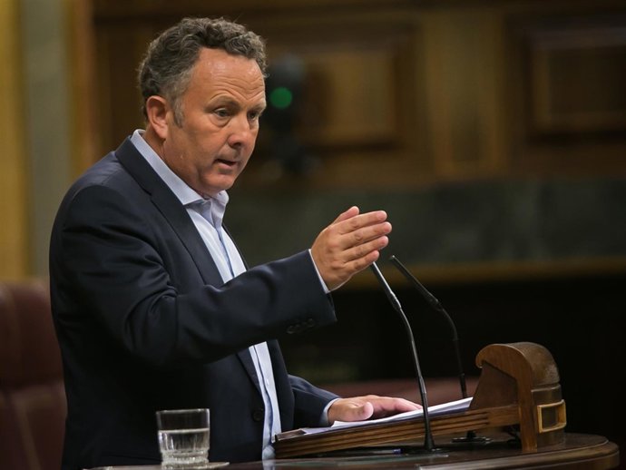 Enric Bataller, diputado de Compromís