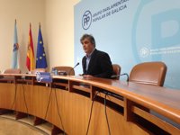 Puy avanza que o PPdeG analizará o impacto da subida de peaxes da AP-9 e critica o de Redondela