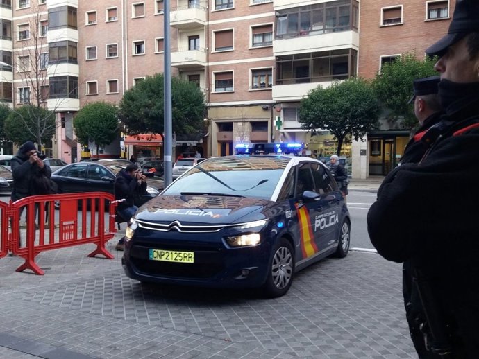 La Policía Nacional lleva al juzgado a los miembros de la violación grupal