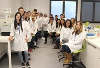 La CEU-UCH participa en un proyecto para formar a estudiantes en la búsqueda de antibióticos en el medio natural