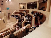 Sota reitera que el presupuesto de 2018 es "austero e inversor"