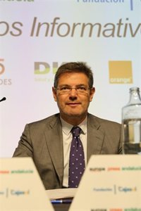 Catalá ante la investigación de la Guardia Civil a Rovira: "Quien incumple las normas debe asumir su responsabilidad"
