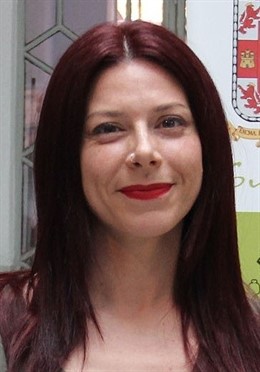 La poeta Nieves Chillón