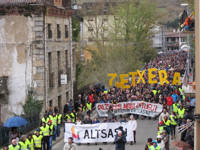 Manifestación en Alsasua para pedir la libertad de los detenidos