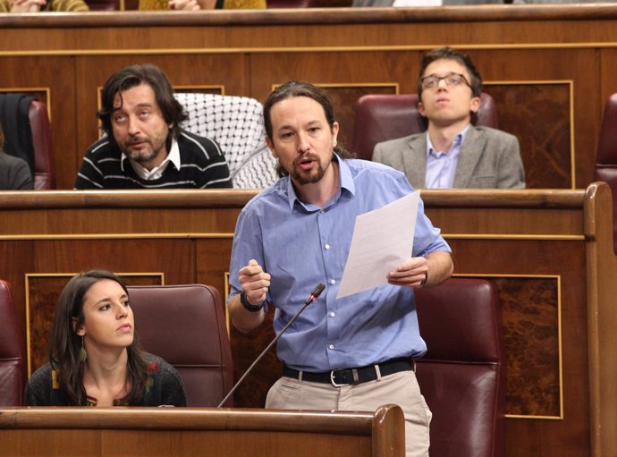 Pablo Iglesias, líder de Podemos, en la sesión de control
