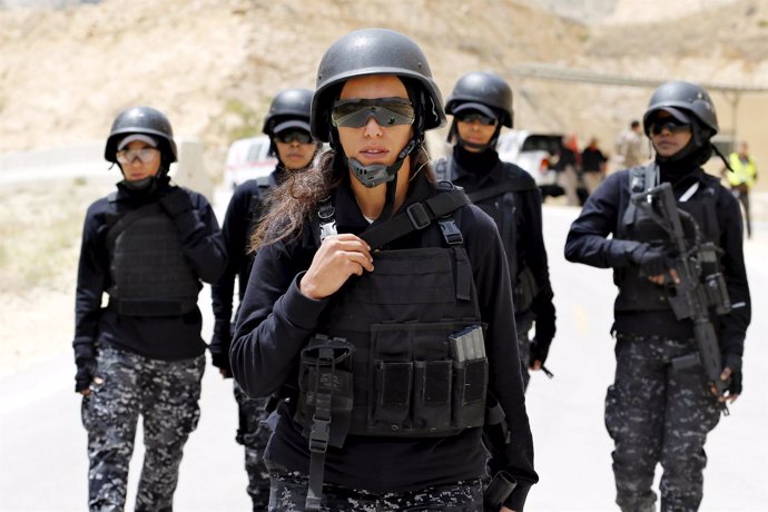 Miembros del equipo de mujeres policías de Jordania