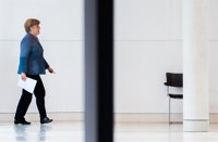 Merkel critica a un ministro por saltarse la posición gubernamental tras el malestar en el SPD