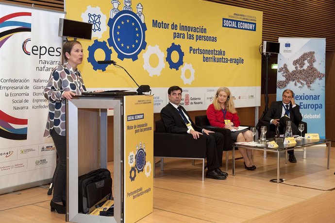 Uxue Barkos, en su intervención en la jornada de economía social