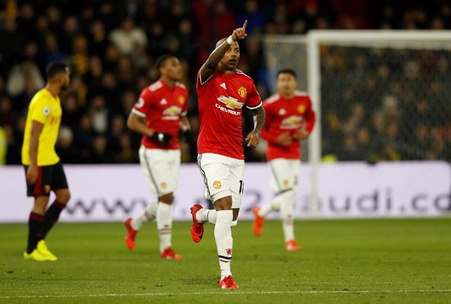 Ashley Ypung celebra un gol con el Manchester United