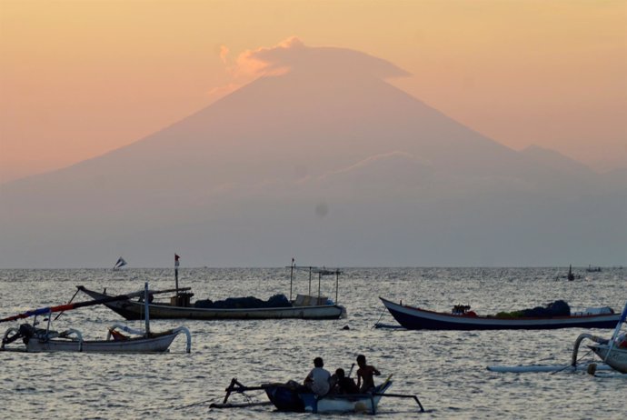 El volcán Monte Agung, en la isla de Bali