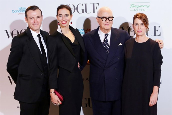 MANOLO BLAHNIK