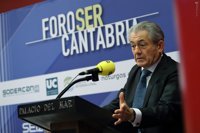 El presidente de los economistas advierte que "enquistar los conflictos" sería "muy malo" para Cantaluña