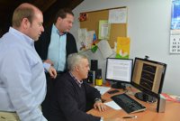 Una revista internacional publica la técnica de detección de una enfermedad de la córnea desarrollada por la UPCT