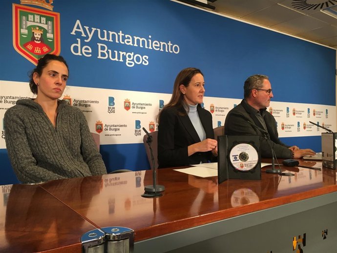 Burgos: Gemma Conde (C) y García-Ochoa (D)