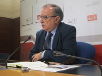 PSOE recuerda a PP que un voto particular "no determina"