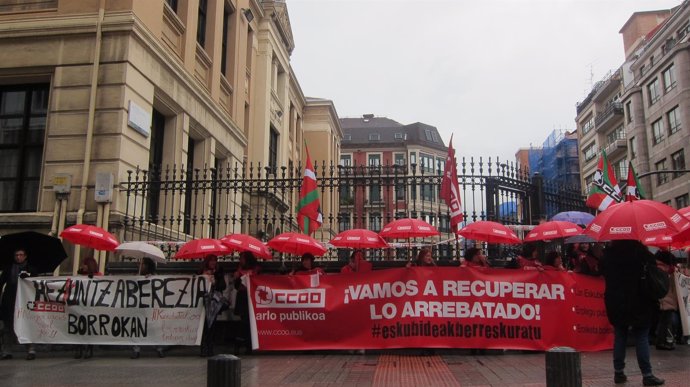                                CCOO Huelga En Educación