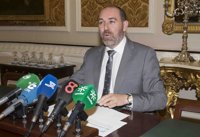 La Diputación de Cádiz propicia que Tarifa, Puerto Serrano, Arcos y Espera logren financiación para resolver deudas