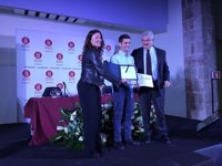 El investigador Oriol Mitjà recibe el Premio por la Paz por su trabajo en la erradicación del pian