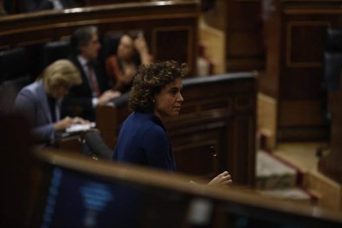 Dolors Montserrat, ministra de Sanidad
