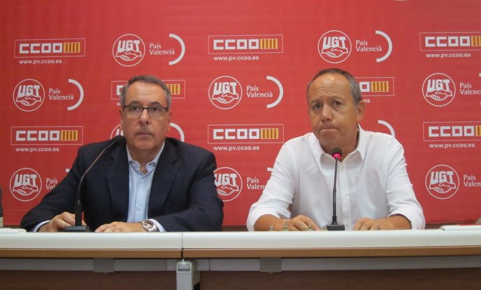 Los secretarios generales de CCOO-PV, Arturo León, y UGT-PV, Ismael Sáez