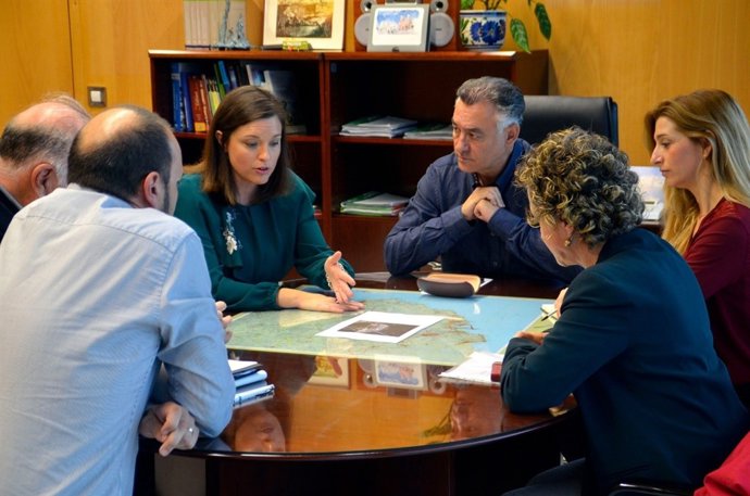 Reunión sobre Puerto Gallineras