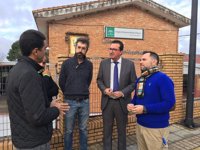 El PP critica que "la incapacidad" de la Junta lleve a los padres de un colegio a recaudar fondos para climatizarlo