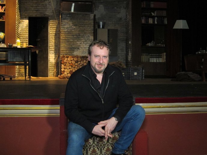 El actor Fernando Cayo presenta 'Maquiavelo El Príncipe' en València