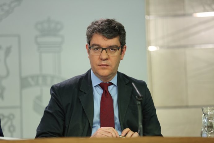 Álvaro Nadal en la rueda de prensa tras el Consejo de Ministros