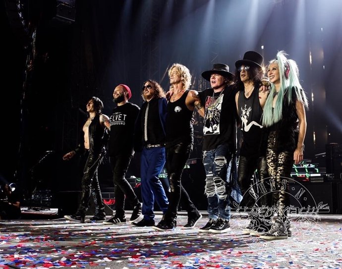 GUNS N ROSES