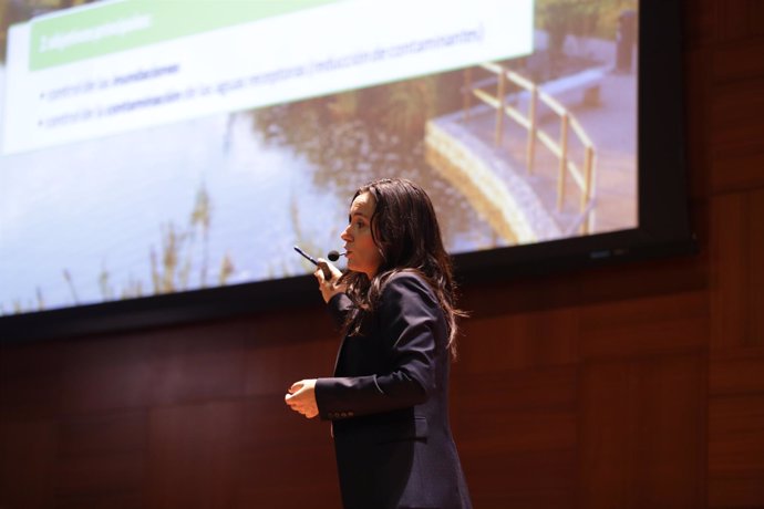 Amelia Navarro, directora de Desarrollo Sostenible de Hidraqua, en Ecoforum
