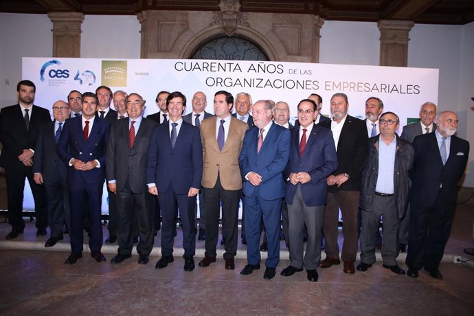 Celebración de los 'Cuarenta años de organizaciones empresariales en Sevilla'